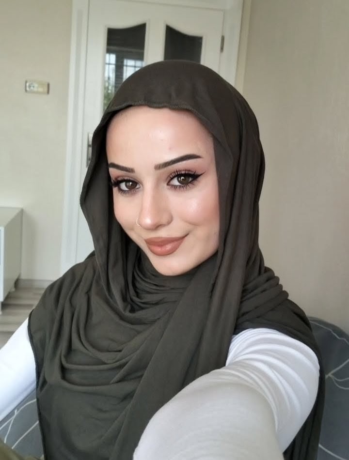 Buğdaylı Efsanevi Başarı Escort Bayan Evrim