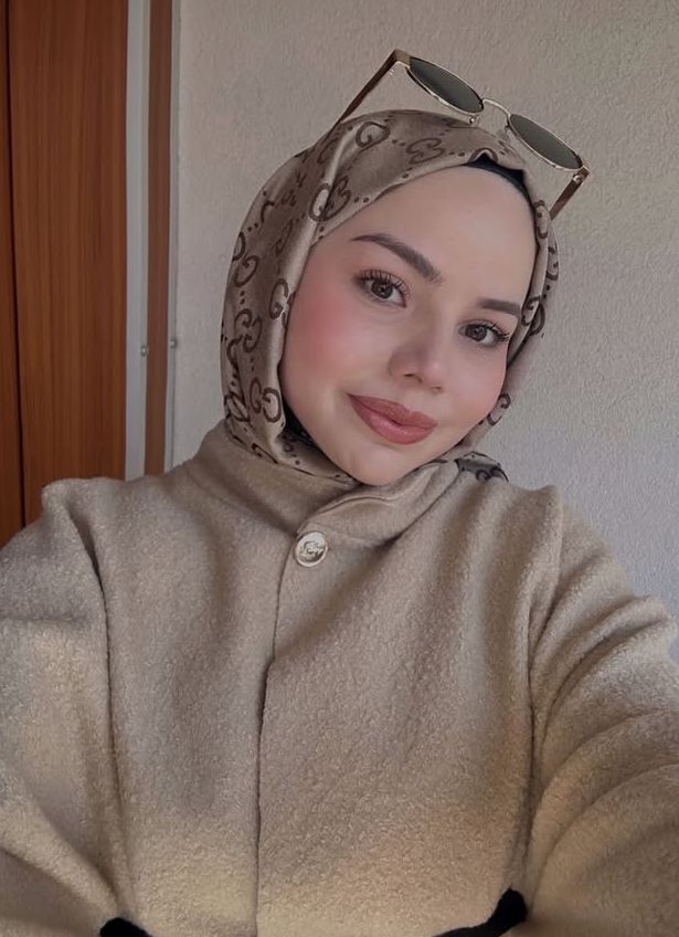 Akcamescit Lüks Bayan Escort Mina