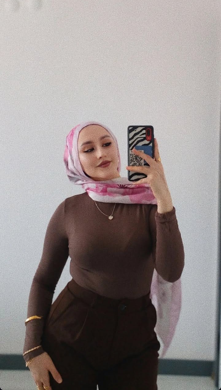 Gökceseki Özbek Bayan Escort Deryan